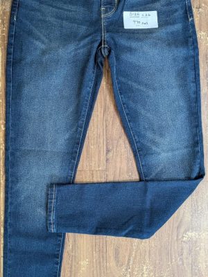 a2eb6722-4d8a-41f7-800f-e759aba231db